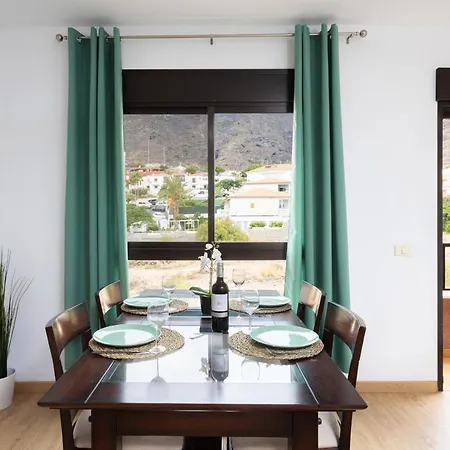 Caletillas Sea View Penthouse קנדלריה