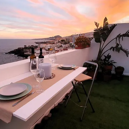דירה Caletillas Sea View Penthouse קנדלריה