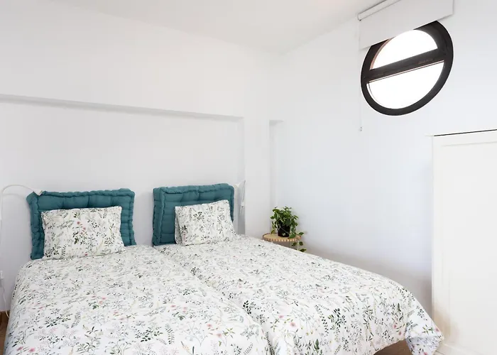 Caletillas Sea View Penthouse קנדלריה